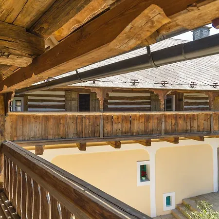 Homutuv Statek 게스트하우스 Kokorin