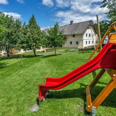 게스트하우스 Homutuv Statek