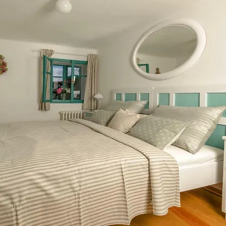 게스트하우스 Homutuv Statek 3*