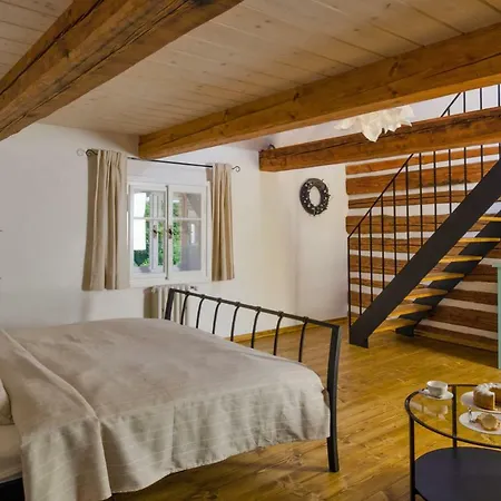 게스트하우스 Homutuv Statek