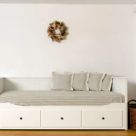 게스트하우스 Homutuv Statek Kokorin