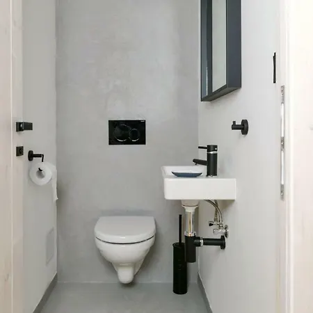 게스트하우스 Homutuv Statek