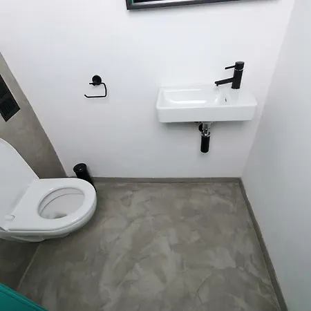 게스트하우스 Homutuv Statek