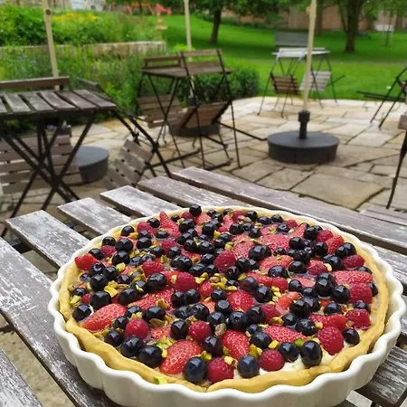 Homutuv Statek 게스트하우스